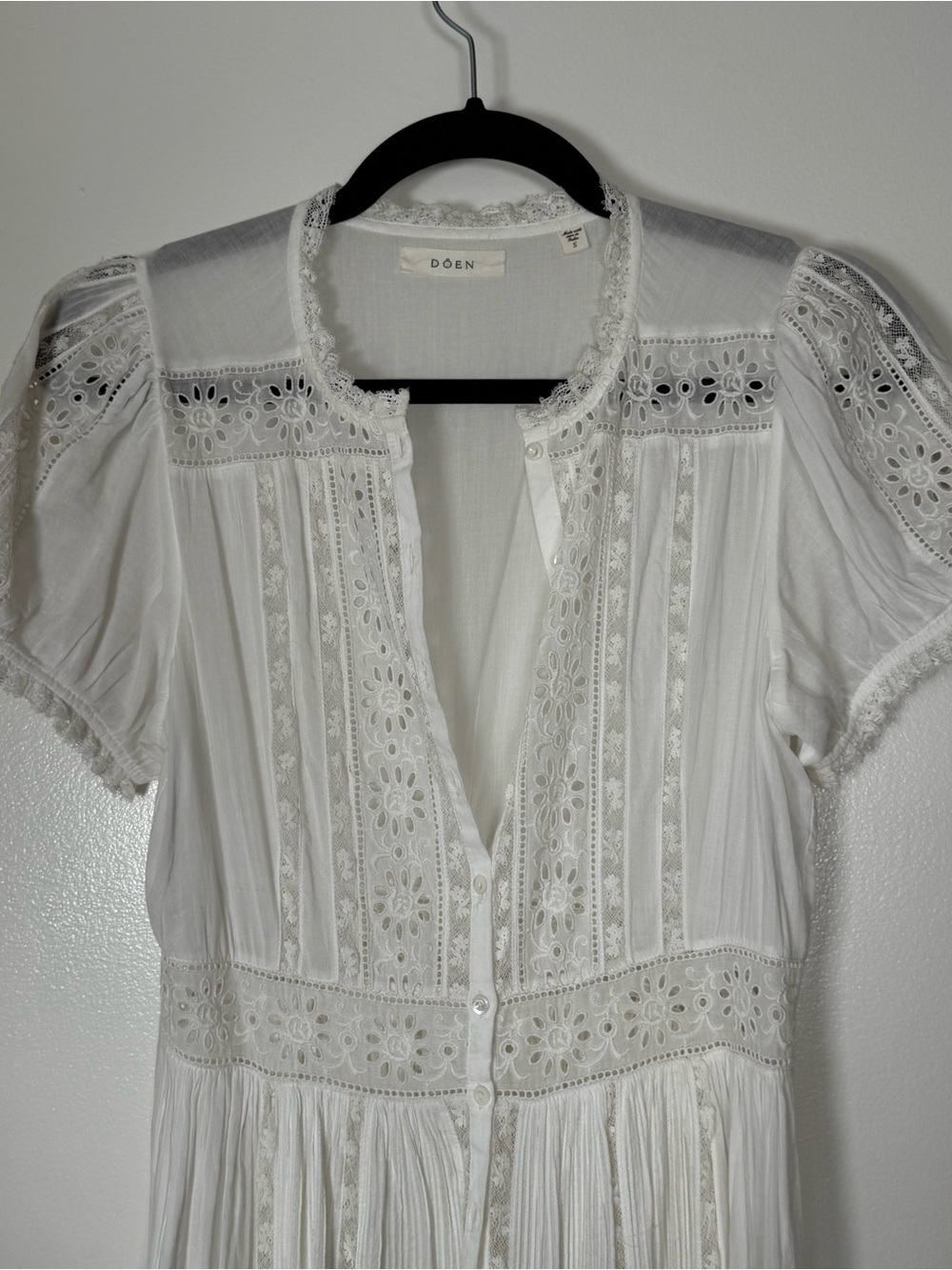 Dôen Windsor Dress - Picture 3 of 8